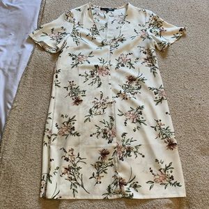 Dynamite white floral dress